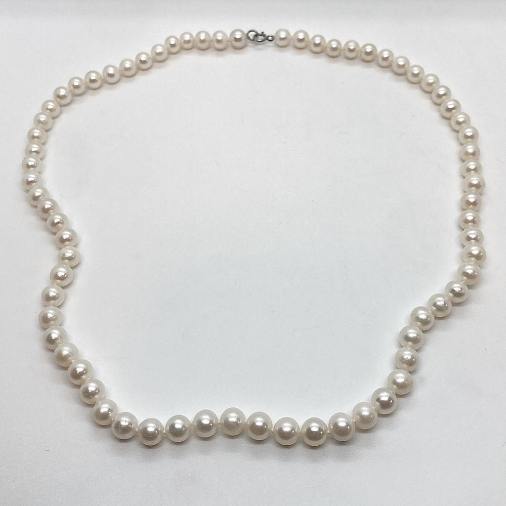 Vtg 925 Freshwater Pearl Knotted Sterling Silver Clasp Necklace |  17” L | 6mm W